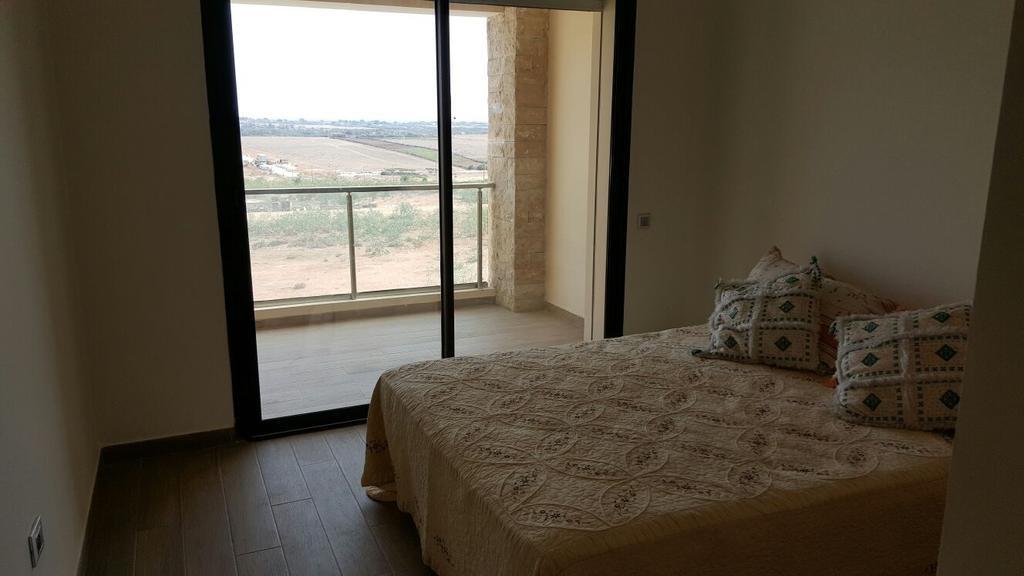 Plage Des Nations Apartment Sidi Bouqnadel Quarto foto
